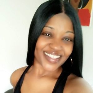 Meet your Posher, Yasmeen